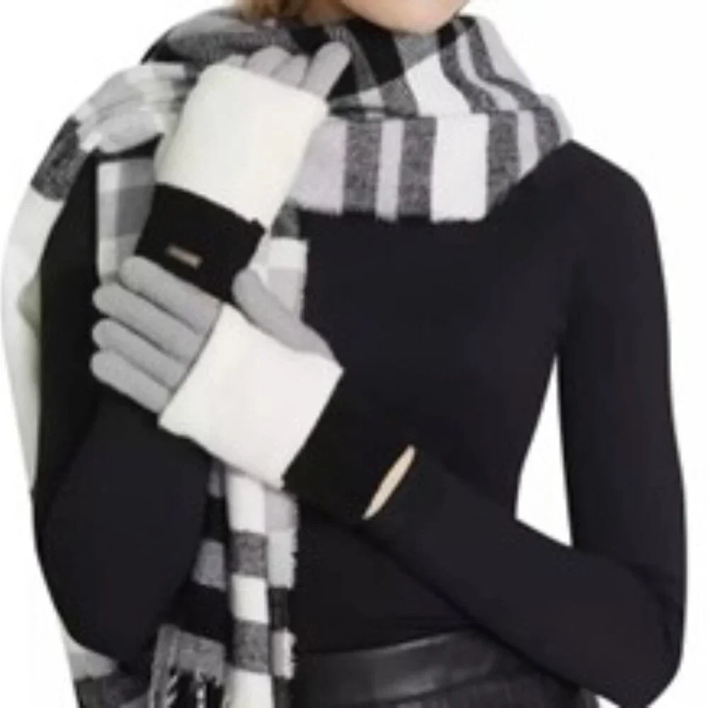 🆕 Steve Madden Women's Color-Blocked Long Cuff Magic Gloves